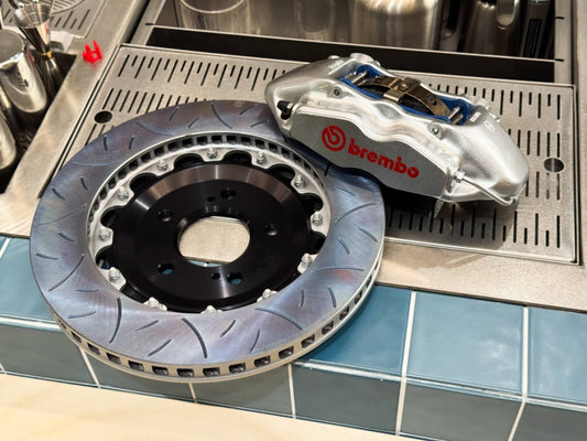 Rebuilt Brembo F50 caliper and 330mm slotted disc for Honda NSX NA1 NA2 and S2000 AP1 AP2