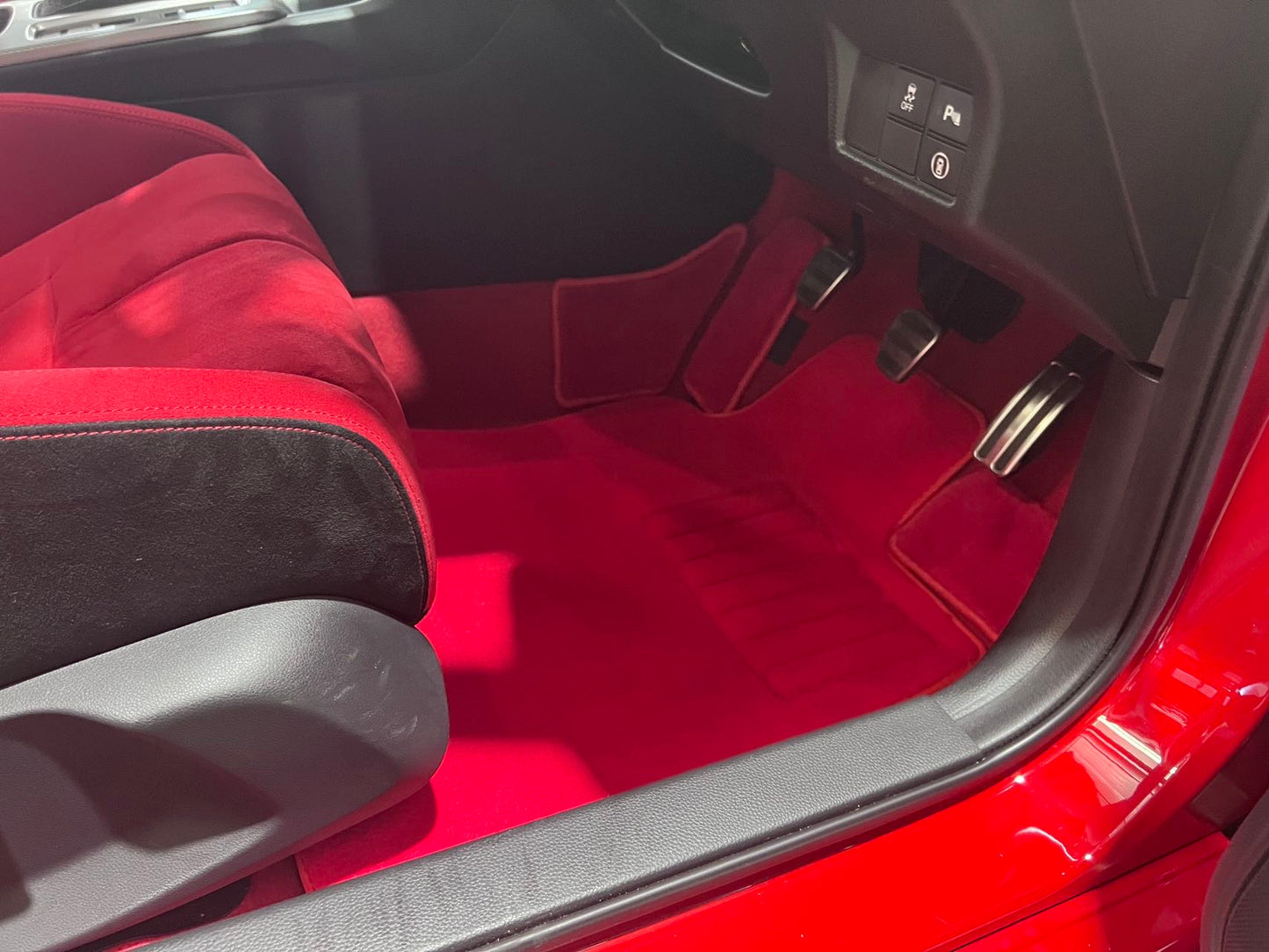 FL5 Civic Type R Driver Floor Mats Side Protecter