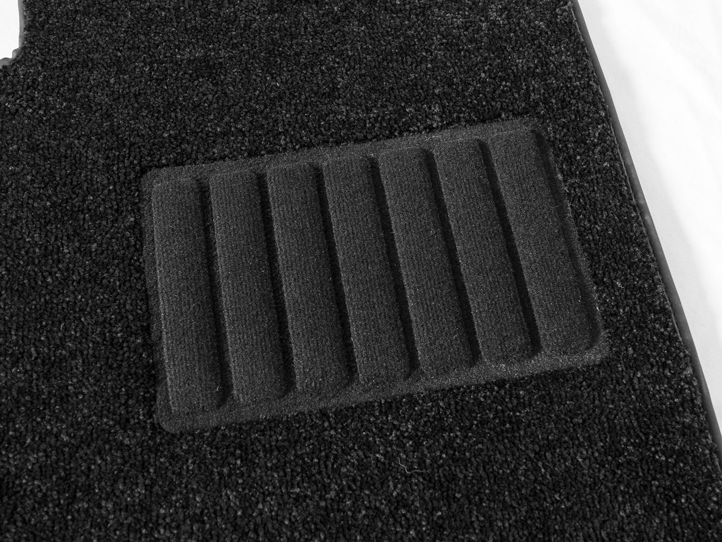 Toyota AE86 Black Curly / Black Wave Style Floor Mats