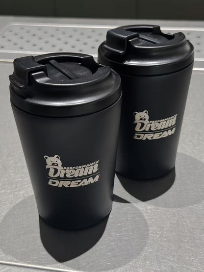 Two Dream Performance x Fressko coffee cups with click-back lids