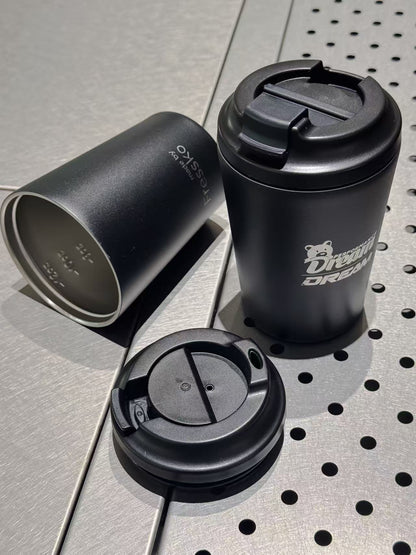 Dream Performance x Fressko coffee cup showing internal barista lines